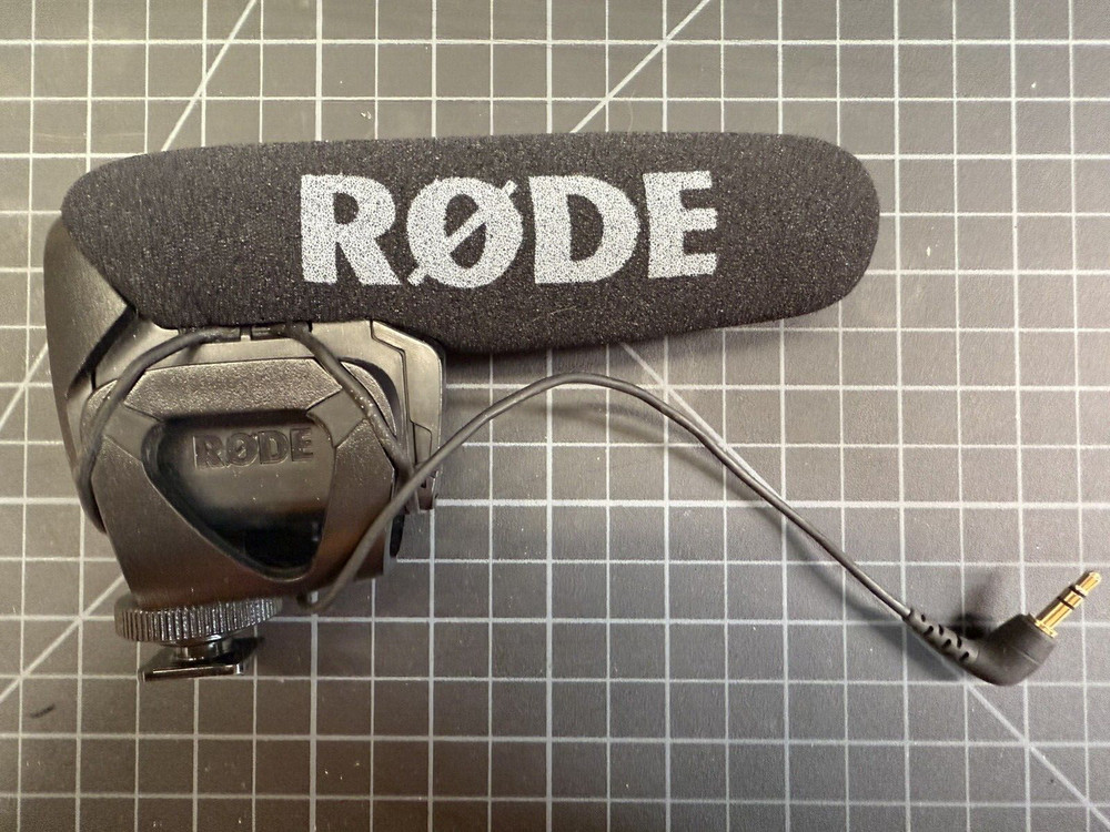 RØDE VideoMic Pro – Camera Mount Shotgun Microphone – PRO-R – Super Lightweight!