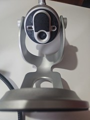 Blue Yeti Microphone – Silver.