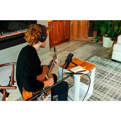 Zoom R4 MultiTrak SD Recorder and USB Audio Interface
