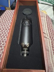 Blue Microphone Blackout Spark SL XLR Condenser Microphone Recording, Streami…