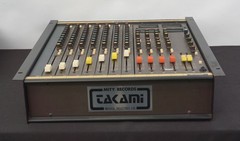 Soundcraft Series 200 Vintage 7 Channel Analogue Mixer – 240V – Serviced!