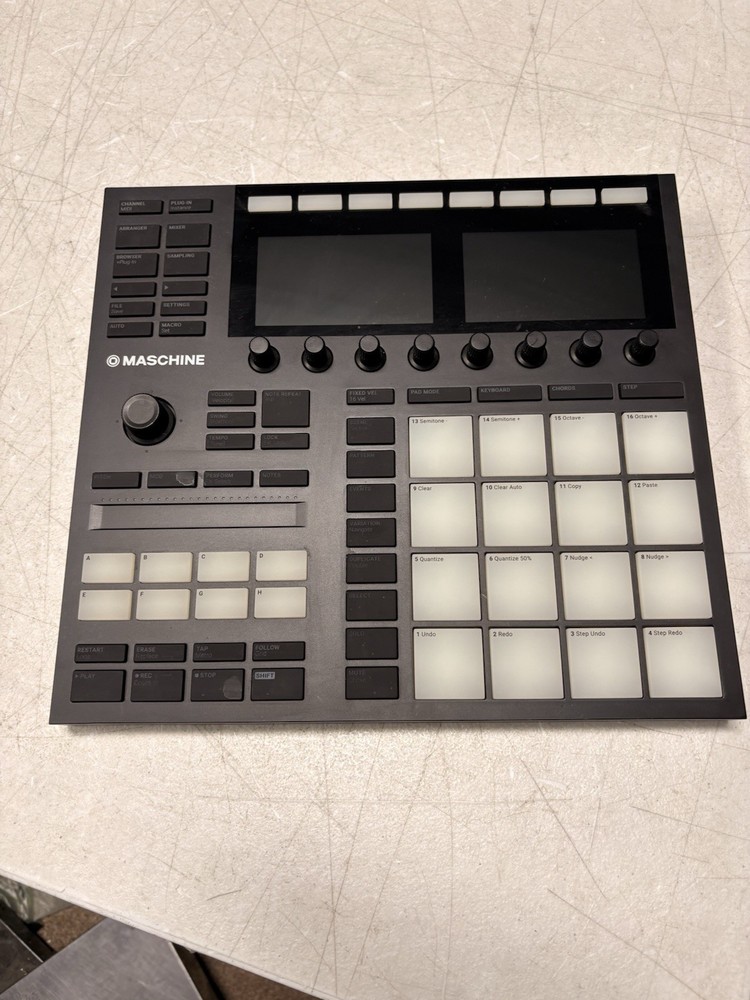 Native Instruments Maschine MK3 USB Audio+MIDI Interface System, used