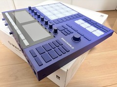 Native Instruments Maschine MK3 25th Anniversary Limited Edition Blue Controller