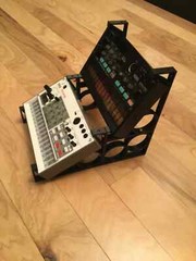 Korg Volca stand for 1 to 4 Volcas (Modular design)