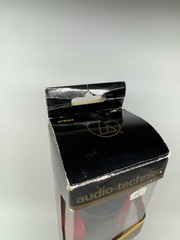 audio−technica AT832a UNIDIRECTIONAL MOVING COIL DYNAMIC MICROPHONE Black w/Box