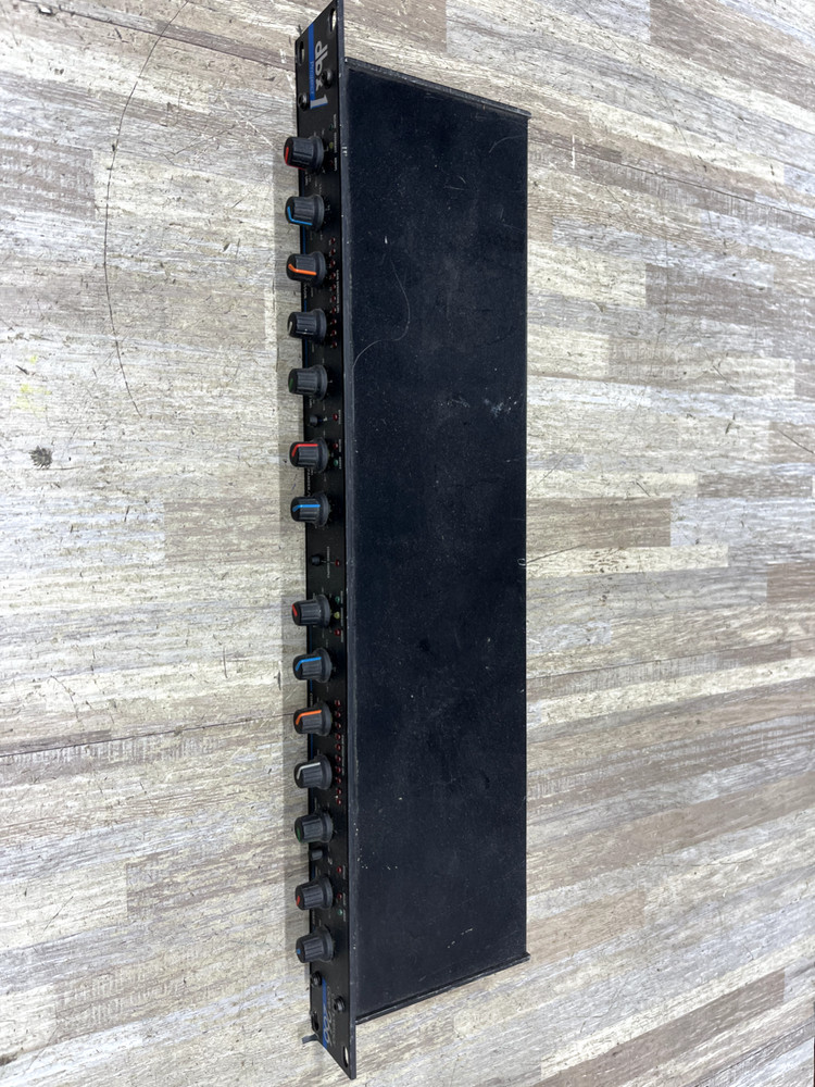 DBX1 project 266 2 Channel Compressor/Gate no charge as is