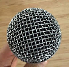Shure L2 SM58 Dynamic Wireless Microphone (L2-AG) + OEM Holder *USED* POWERS ON!