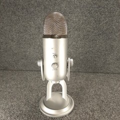 Blue Yeti USB Microphone Silver Condenser Mic USB Cable Cable Podcasting Stream