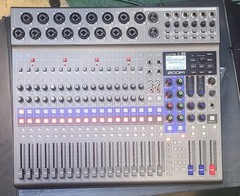 Zoom LiveTrak L-20 20-Channel Digital Mixer & Recorder – Excellent Condition