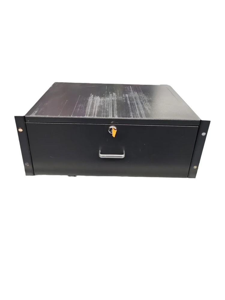 Middle Atlantic D4 Rack Drawer – Locking