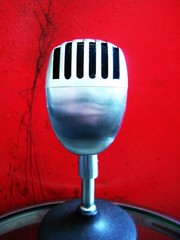 2000 era Shure 55SH Series 2 dynamic cardioid microphone w pouch NOT FAKE..REAL