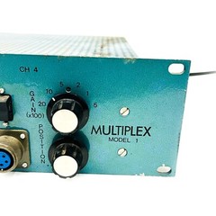 Multiplex Model 1 Gain Position Adjuster 4 Channel – Powers On