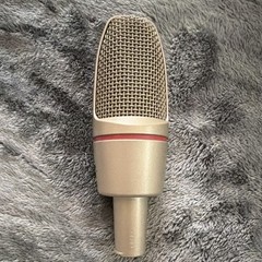 AKG C 3000 B Condenser Microphone Silver w/ Shock Mount, Case, Adjustable Gain