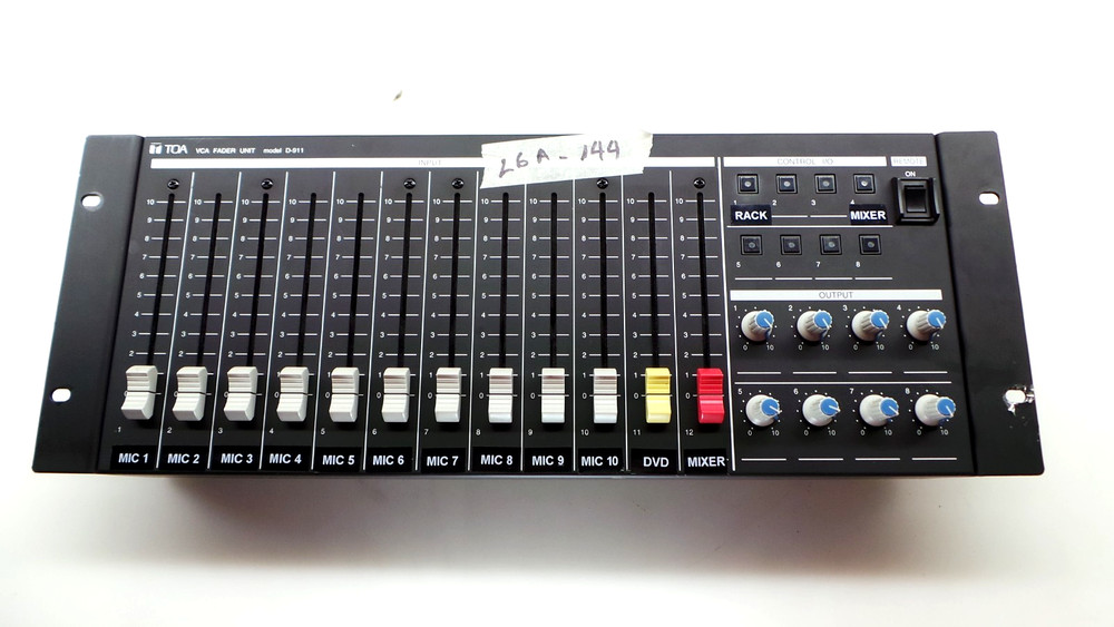 TOA VCA FADER UNIT D-911 – Tested – working great
