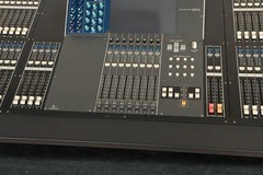 Yamaha M7CL-48 48-Channel Digital Audio Mixing Console CG01RZF