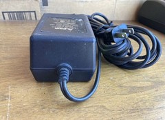 Alesis AC09-25D Power Supply Input 120 VAC 60HZ 35W Output 9 VAC 20 VA