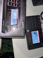 Akai MPC Live 1 (1st Gen) Condition: Excellent Used, Plastic Still On Screen Fs