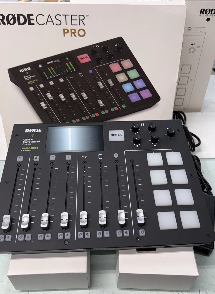 RODE RODECaster Pro Podcast Mixer Console USB Audio Interface w Box