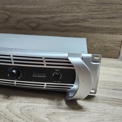 Behringer INUKE NU3000 High Density 3000 Watt Power Amplifier