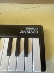 midiplus AKM320 USB Midi Keyboard Controller 32 Mini Size Key 1