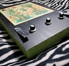 Synthesizer analog Drone UFO SOUNDS Trippy Dub Siren Rave Psytrance Psychedelic