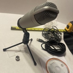 Samson C01U USB Studio Condenser Microphone with Cable