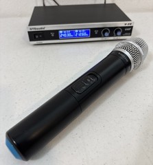 GTD Audio 2 Channel VHF Handheld Wireless Microphone System V-28 + 2 Microphones
