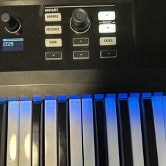 Native Instruments Komplete Kontrol S61