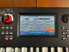 Yamaha MODX6+ 61 Semi-weighted Key Synthesizer w/ box