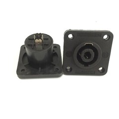 2 NL4MPR Female SpeakON Connector Square Configuration 4 Pin 40×40 Plastic Panel