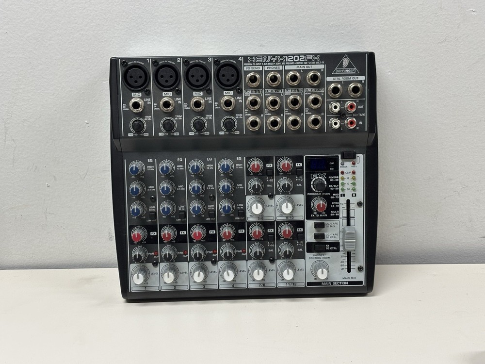 Behringer Xenyx1202FX 12 Channel Audio Mixer – Untested