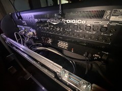Digico SD8-24 w/ HMA Opticore & Waves