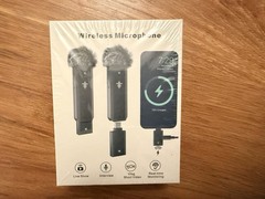 Wireless Clip-On Microphone 2TX 1RX Lightning for iPhone/iPad Noise Cancel