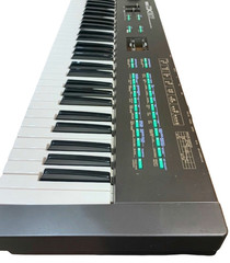 YAMAHA DX27 FM Synthesizer 61-Key LCD & Memory Battery Replaced from Japan