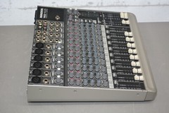 ^ Mackie 1402-VLZ3 14-Channel Mic Line Mixer #X1513