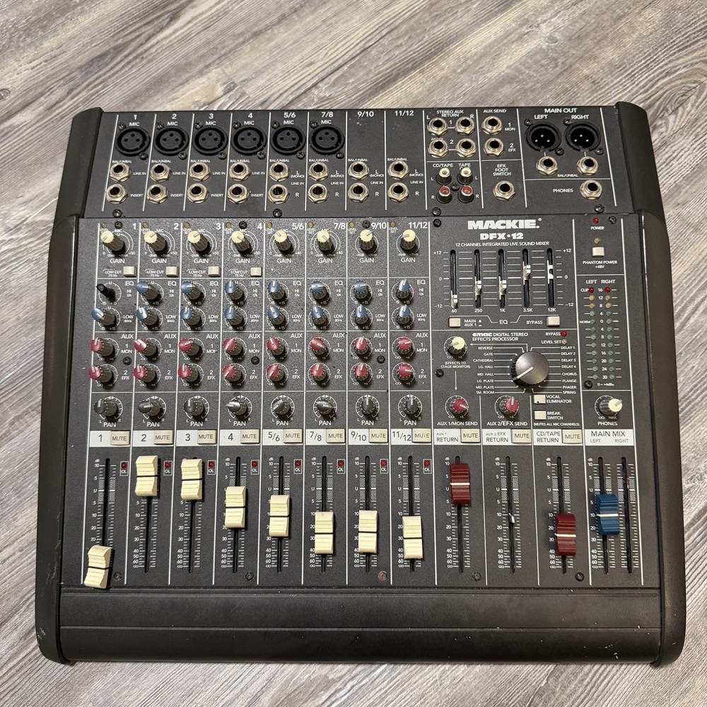 Mackie DFX12 12 Channel Compact Integrated Live Sound Mixer (PARTS/REPAIR) Untes