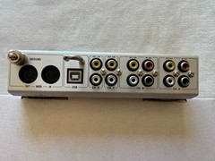 Native Instruments – Audio 8 DJ Audio Interface With Box