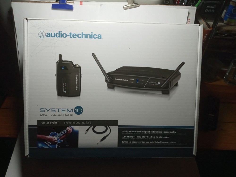 Audio-Technica ATW-1101/G System 10 Digital Wireless Guitar Set