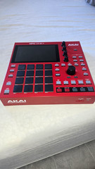 Akai Professional MPC One+ Sampler & Sequencer Red 16 Pads Touchscreen