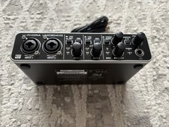 Behringer U-Phoria UMC204HD B-5 Diaphragm Studio Condenser and Ultravoice XM8500