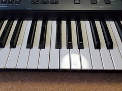 Yamaha V50 Digital Synthesizer New Battery & Button Initialized Good Condition