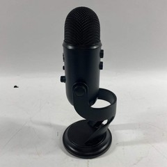 Blue Yeti USB 20 Hz – 20 kHz USB Condenser Microphone 988-000103