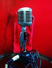 Vintage 1960s Shure PE55 dynamic cardioid microphone Hi Z w cable 55SW 55S 55SH