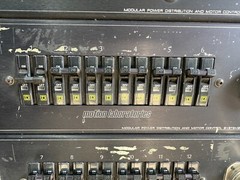 225A MOTION LAB POWER DISTRO 208V 20A x12 SOCA19 x4, 200A RGN PT #271 (THS)