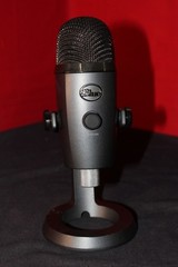 Blue Yeti Nano Black Premium USB Microphone AO4075972