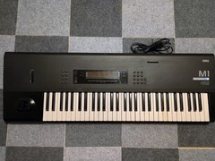 KORG M1 Music Workstation 61-Key Synthesizer Serviced Battery Replaced Tested