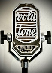 Vintage RARE 1930s VOLU-TONE Velocity Ribbon Microphone, looks-works great/Hear!