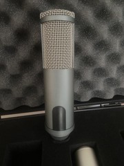 MXL Ribbon Mic Collection w. Case