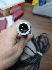Memorex Corded Microphone 10 Ft Cord 1/4″ Plug Stage Performance TESTED & WORKS