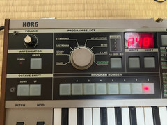 Korg MicroKorg Synthesizer Vocoder Analog Modeling 37-Key Keyboard